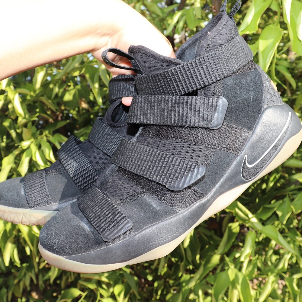 Nike LeBron Basketball Shoes